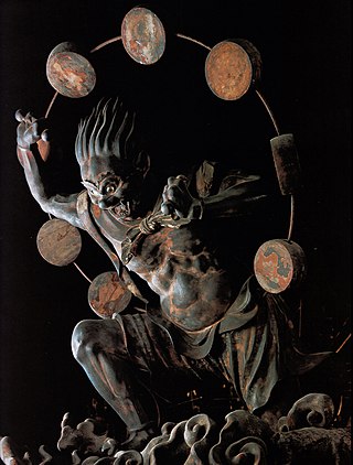 <span class="mw-page-title-main">Raijin</span> Japanese god of lightning