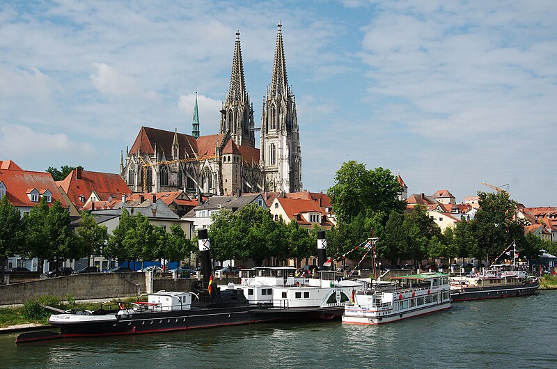 File:Regensburger Dom (28145549341).jpg