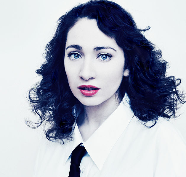 File:Regina Spektor 2012-02-24 001.jpg