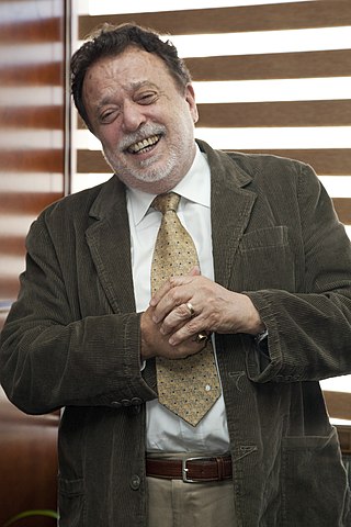 Theotônio dos Santos Brazilian economist (1936–2018)