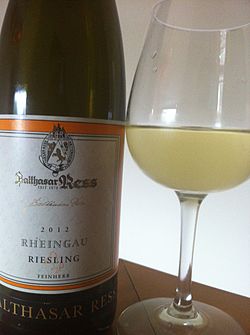 A Riesling from the Rheingau using the "Feinherb" (off dry) designation Rheingau feinherb Riesling.jpg