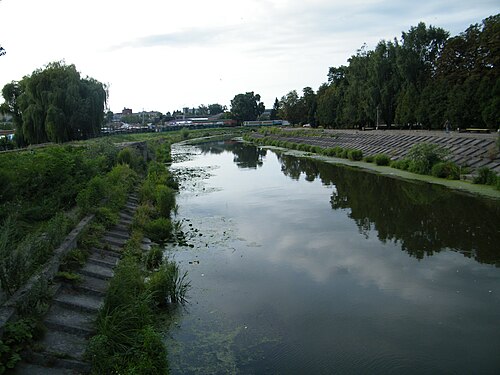 Ровно реки