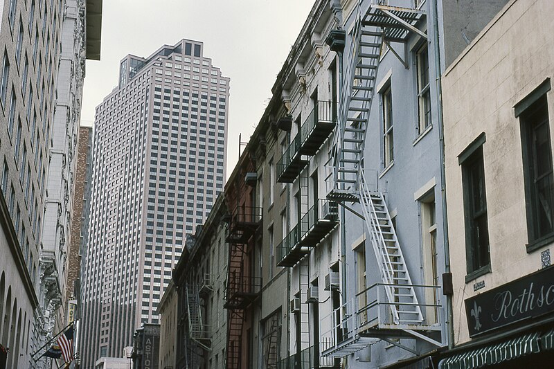 File:Royal Street - New Orleans, Lousiana, USA - Ca. December 28, 1987.jpg