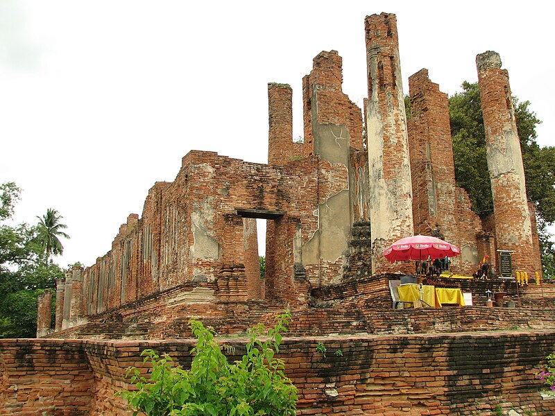 File:Ruins of Ayutthaya Thailand 06.jpg