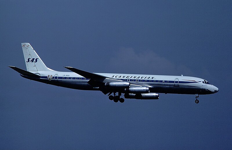 File:SAS DC-8-62 in Zurich.jpg