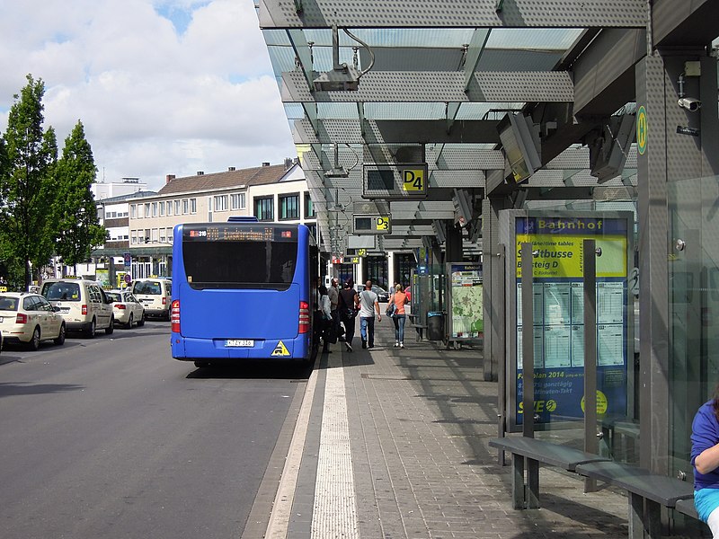 File:SVE ~ MB Citaro Facelift ~ Euskirchen Bahnhof (2).JPG