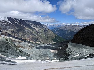 Felskinn of the glacier in Saas-Fee.