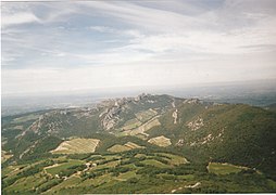 Vue sur les Dentelles depuis la crête du Saint-Amand