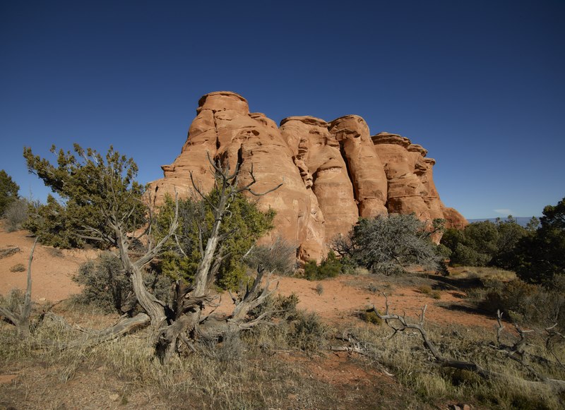 File:Scenery at Colorado National Monument, a preserve of vast plateaus, canyons, and towering monoliths in Mesa County, Colorado, near Grand Junction LCCN2015633035.tif