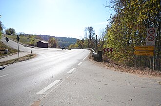 Passhöhe, Blick in Richtung der Talsteige nach Fornsbach hinab