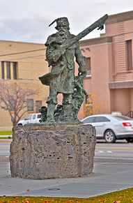 Sculpture of Snake River Fur Trapper by Roy Reynolds on the bank of the Snake River (on the greenbelt) in Idaho Falls