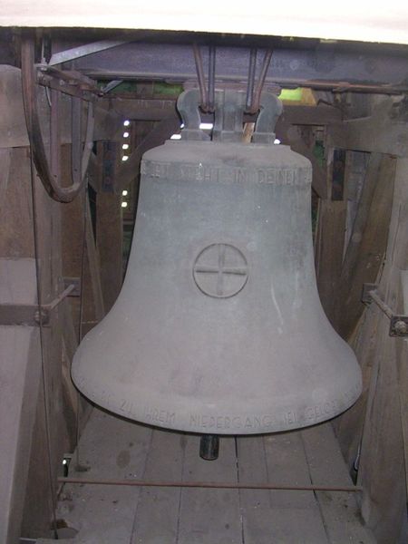 File:Spieskappel Glocke 2.jpg