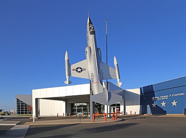 Stafford Air & Space Museum Building Expansion - Nucor Building Systems