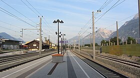 Brixlegg station with the new island platform on the morning of July 15, 2013.