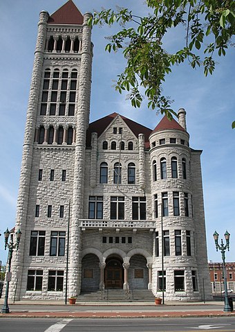 Syracuse City Hall.jpg
