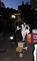 File:Tableau Vivant Living Human Statue Marionette Puppet Controlled from Above Using Strings Pappel in Need on-the-Street Busking New York.jpg