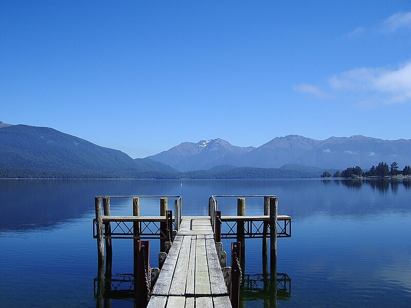 File:Te Anau Jetty.JPG