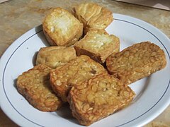 Fried tempe and tofu (tahu)