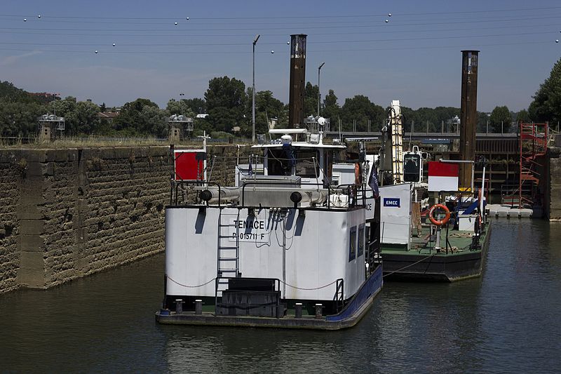 File:Tenace - P015711F - Saône (ship, 1978, rear).jpg