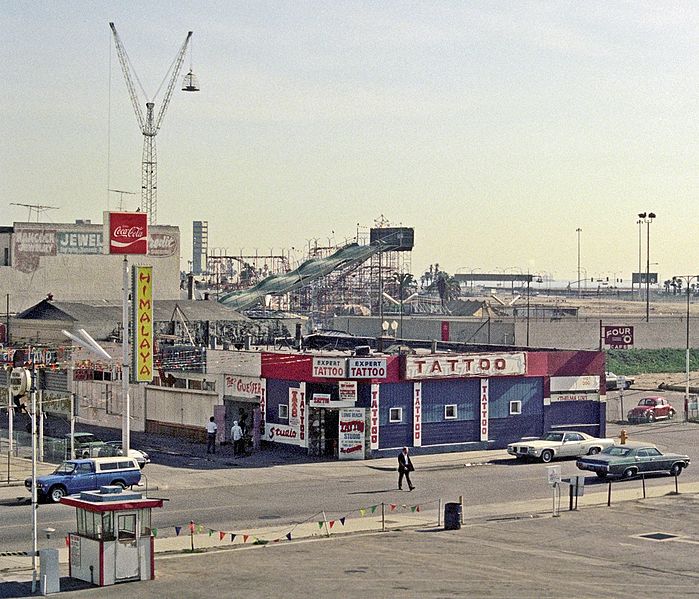 File:The Pike - Long Beach, California-1976.jpg