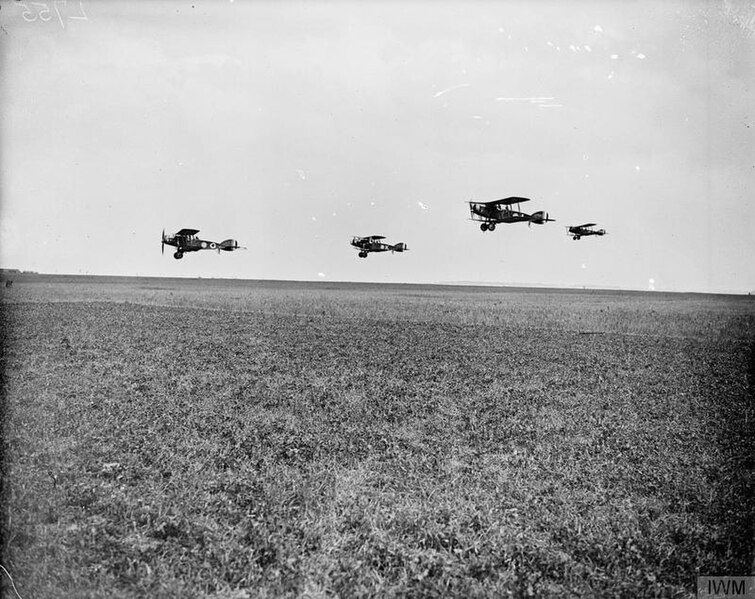 File:The Royal Flying Corps on the Western Front, 1914-1918 Q12055.jpg