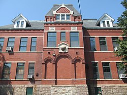 Thompson Street School, New Bedford MA.jpg