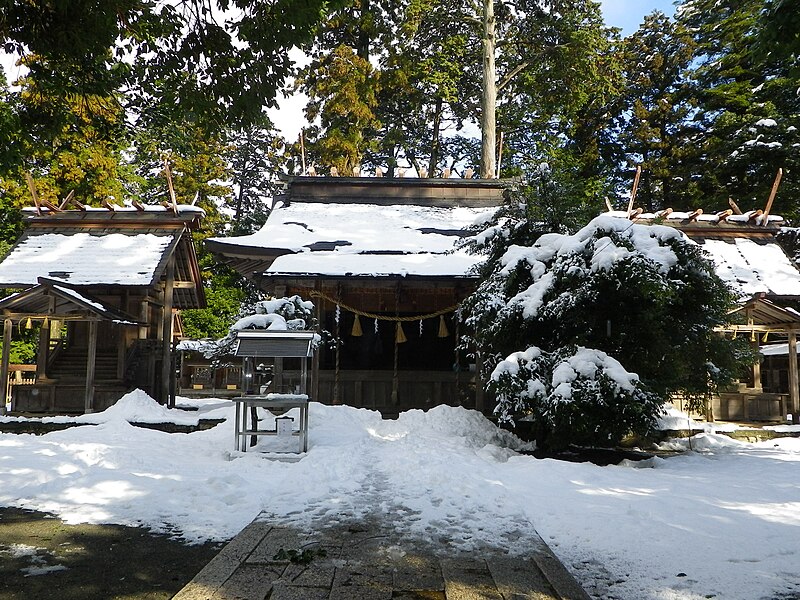 File:Toyukedaijinja shrine.jpg