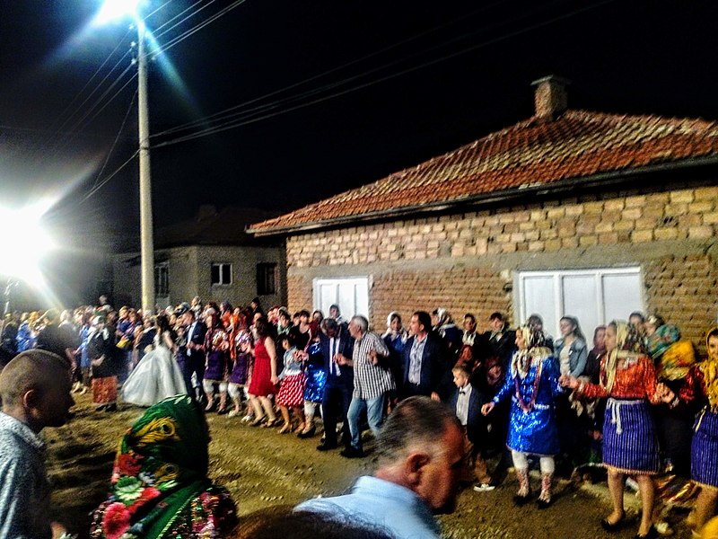 File:Traditional Bulgarian village wedding 1.jpg