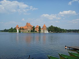 Trakai-castle-A.jpg
