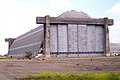 Hangar No. 2 de l'aéroport naval de l'US Marine Corps, mesurant 330x90x60 mètres