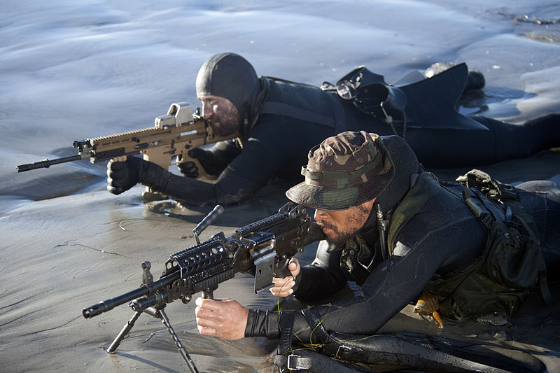 File:United States Navy SEALs 236.jpg