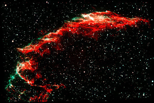 Witches Broom Nebula 640px-Veil_Nebula_800x600