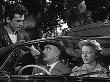 Ralli with Maurizio Arena and Vittorio De Sica in It Happened in the Park (1953) Villa Borghese - Incidente a Villa Borghese.JPG