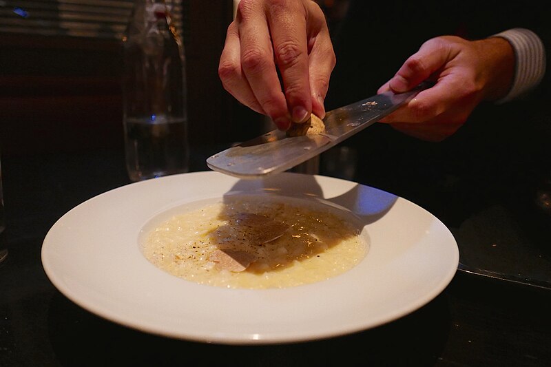 File:White Truffle Risotto, 2015-(01).jpg