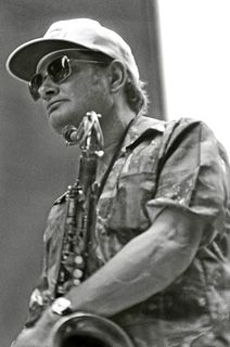 <span class="mw-page-title-main">Zoot Sims</span> American jazz saxophonist
