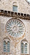 "Die Kathedrale von Trani ist eines der wichtigsten Beispiele der apulischen romanischen Architektur" 27.jpg