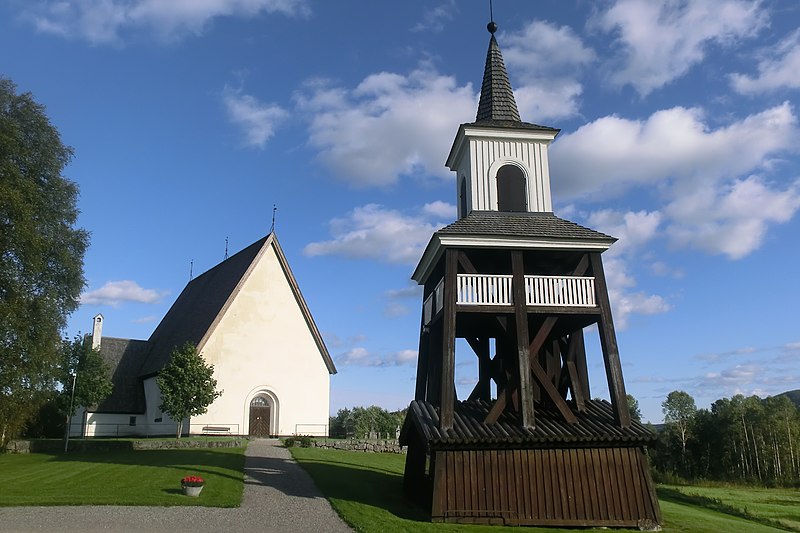 File:Överlännäs kyrka 3.JPG