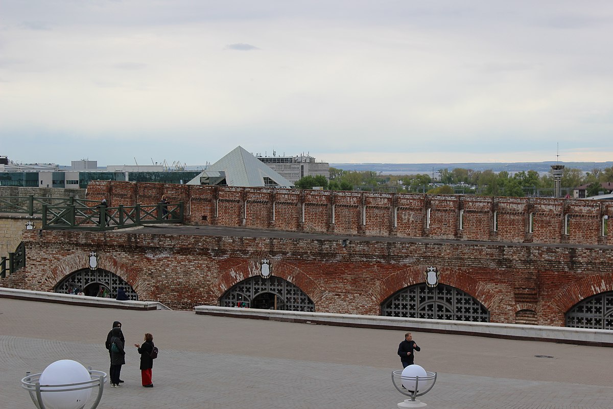 Казанский кремль стена