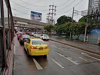 <span class="mw-page-title-main">Lat Phrao Road</span>