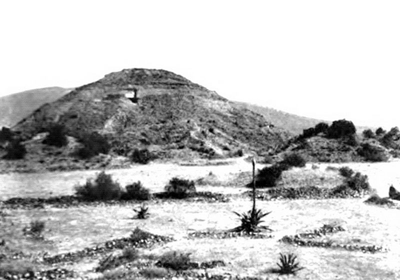 File:032a-Pyramid of the Moon - San Juan Teotihuacan.jpg