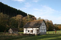 6. Saint-Hubert (Belgium), domaine of the Saint Michel furnace - Unskilled worker's thatched cottage of the Hesbaye Namuroise region (Hingeon XIXth century) transplanted and reconstituted on this location (1975-1976) Author: Jean-Pol Grandmont