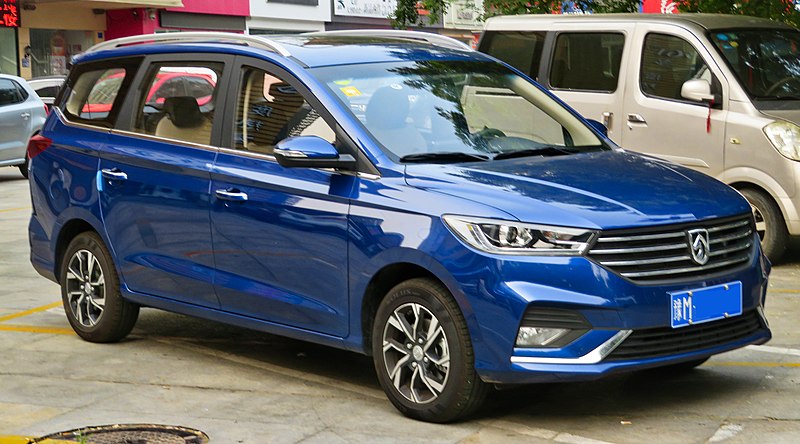 File:2018 Baojun 360 1.5L, front 8.11.18.jpg