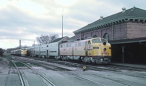 4 Foto dei treni passeggeri di Milwaukee Road Grazie a Roger Puta (27460209186) .jpg