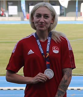 <span class="mw-page-title-main">Tuğba Danışmaz</span> Turkish track and field athlete