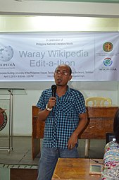 Prof. Voltaire Oyzon giving a lecture on the Waray language