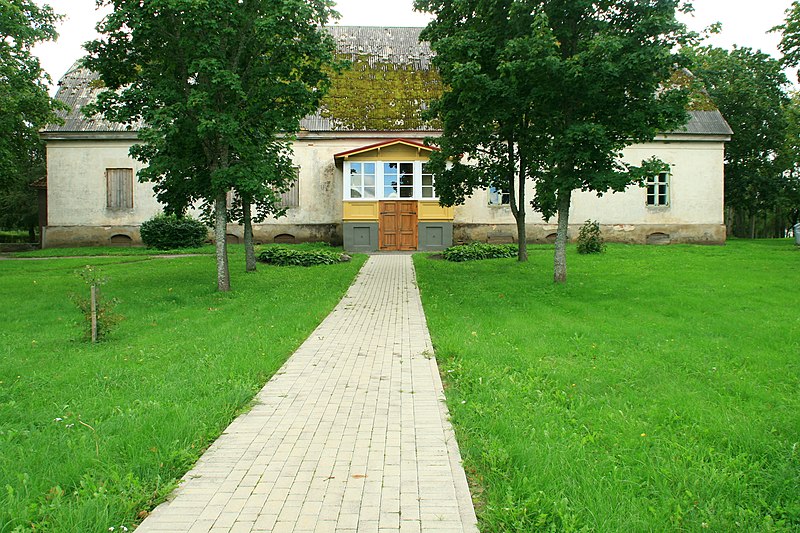 File:Ance manor - panoramio.jpg