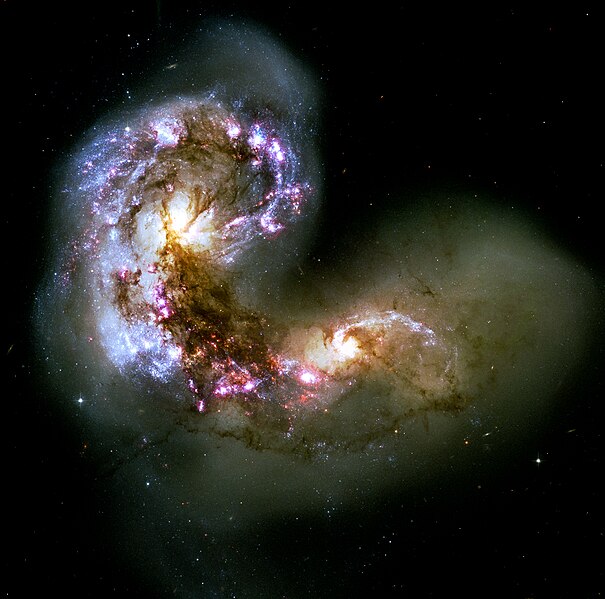 File:Antennae Galaxies - NGC 4038-NGC 4039 (40539240761).jpg