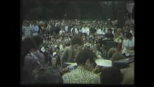 Bestand: 25 augustus 1968, Hippies in Lincoln Park, Chicago.webm