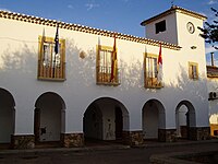 Ayuntamiento El Ballestero.jpg