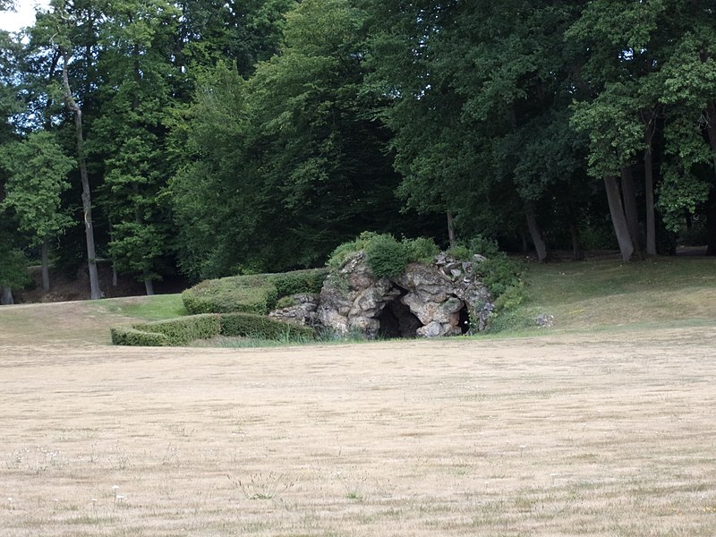 File:Bandeville - parc du chateau 6.JPG